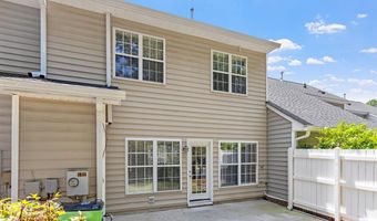 1505 Poets Glade Dr, Apex, NC 27523