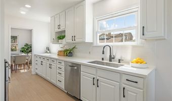 5112 W Carson St, Torrance, CA 90503