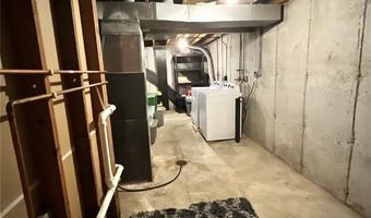 732 WOODRUN, Ballwin, MO 63026
