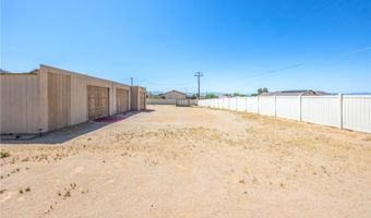 16048 Wintun Rd, Apple Valley, CA 92307