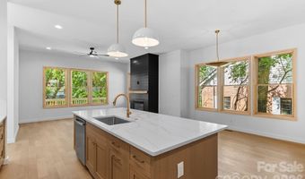 35 Grindstaff Dr, Asheville, NC 28803