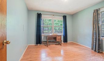 245 Forest Heights Dr, Athens, GA 30606