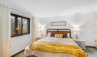 57 Center Rd, Canterbury, NH 03224