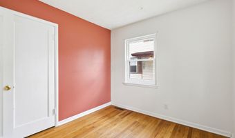3350 Walmar Dr, Columbus, OH 43224