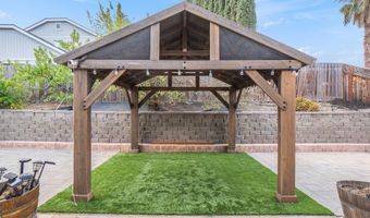 924 Flintrock Dr, Antioch, CA 94509