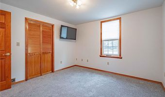 4165 E Texas Rd, Allentown, PA 18103