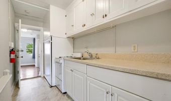 330 20TH St NE, Washington, DC 20002