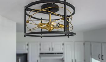 1050 Wall St 8D, Ann Arbor, MI 48105