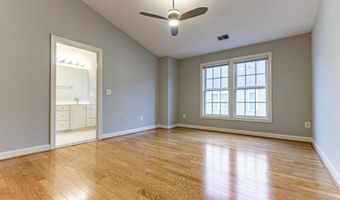 953 HARRISON Cir, Alexandria, VA 22304