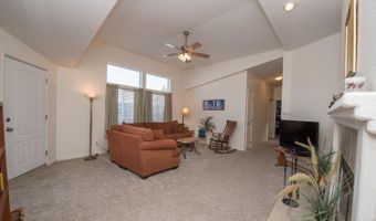 171 Leisure Park Cir, Santa Rosa, CA 95401
