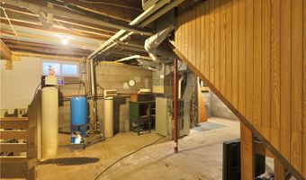 W8539 County Road Z, Arkansaw, WI 54721