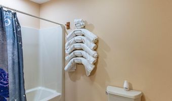 154 Bishop Cir, Albrightsville, PA 18210