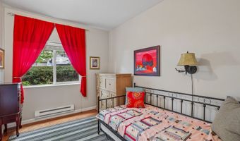 15130 SW MALLARD Dr 102, Beaverton, OR 97007