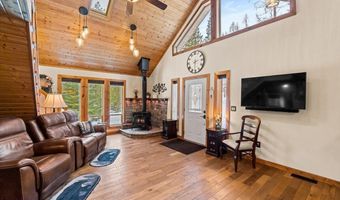 220 Old Maid Rd, Bayview, ID 83803