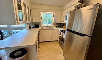 19 Terrace Dr, East Greenwich, RI 02818