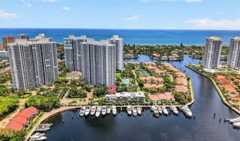 3750 Yacht Club Dr TH5, Aventura, FL 33180