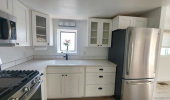 900 N Cleveland St SPC 161, Oceanside, CA 92054