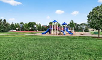 6597 Linwood Dr NE, Albertville, MN 55301