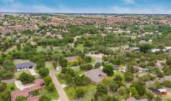 205 S TIMBERCREEK Dr, Amarillo, TX 79118