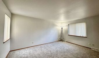 815 E WINDFIELD Pl, Appleton, WI 54911