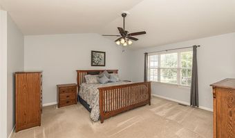 733 Castle Ridge Dr, Ballwin, MO 63021