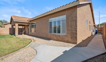 6903 W IVANHOE St, Chandler, AZ 85226