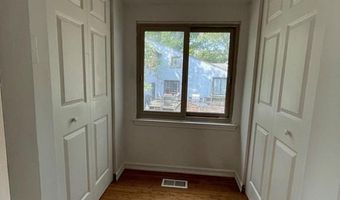 802 SALEM Ct, Atco, NJ 08004