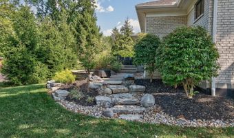5802 Chestnut Ridge Dr, Anderson Twp., OH 45230