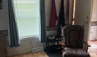 153 Sparrow Dr, Augusta, ME 04330