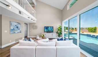 6691 E Smokewood Cir, Anaheim, CA 92807