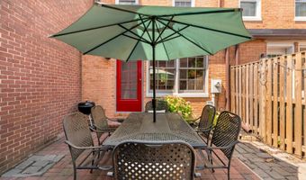 147 W HILL St, Baltimore, MD 21230