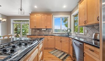 2478 TIPPERARY Ct, West Linn, OR 97068