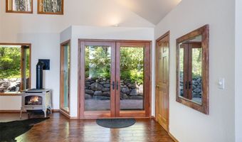 14690 Shore Acres Dr, Bigfork, MT 59911