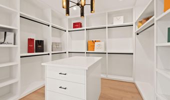 3108 6TH St N, Arlington, VA 22201