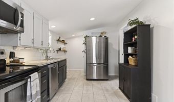 22 Lane St, Bangor, ME 04401