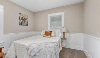 1028 Dearborn St, Augusta, KS 67010