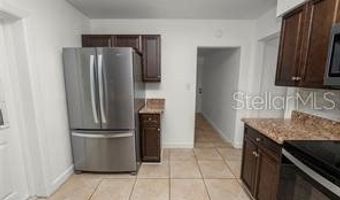 105 Margaret St, Auburndale, FL 33823