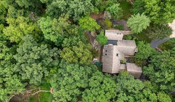 436 Shadowridge Ct, Ballwin, MO 63011