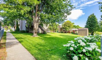 1201 SE Michael Dr, Ankeny, IA 50021