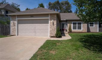 214 Hillside Dr, Baldwin City, KS 66006