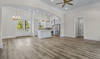 100 Blue Ridge Ct, Bay St. Louis, MS 39520