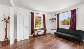 3146 CLUB Dr, Allentown, PA 18103