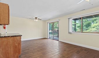 12 Stonehill Dr 1, Alloway, NJ 07462