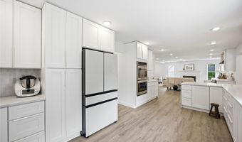 2764 NE 96th Pl, Ankeny, IA 50021