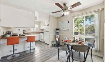 2566 White Oak Pl 6, Escondido, CA 92027