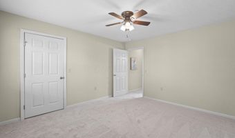 6767 Meadow Creek Dr 104, Columbus, OH 43235