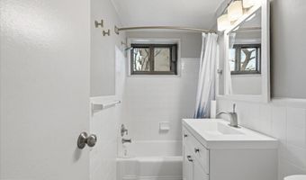 1300 S ARLINGTON RIDGE Rd 618, Arlington, VA 22202