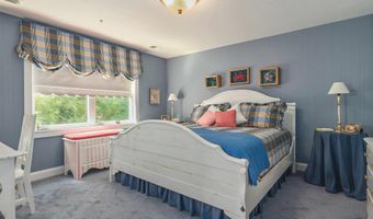 10 SAILORS Way, Annapolis, MD 21403