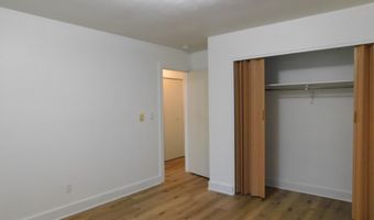 245 Brookridge Ct #2, Ann Arbor, MI 48103