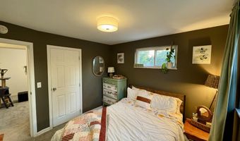 9039 Oak Ln, Alexandria, KY 41001